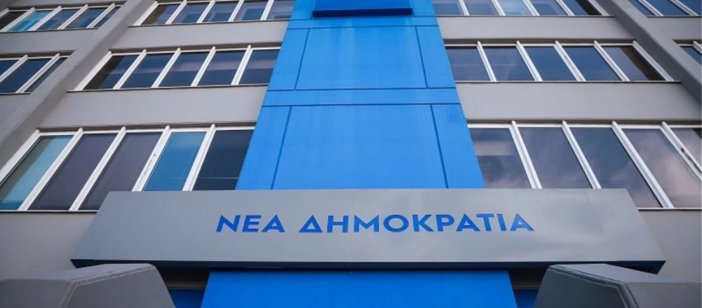 «Περίσσιο θράσος» καταλογίζει η ΝΔ στον Α.Τσίπρα: «Κάθισε απέναντι από τον Π.Πικραμμένο - Του τα είπε;»